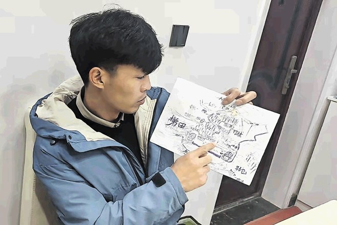Li Jingwei je ugrabljen otrok, ki je pri 37 letih po spominu narisal  domačo vas, risbo objavil na družbenih omrežjih in...