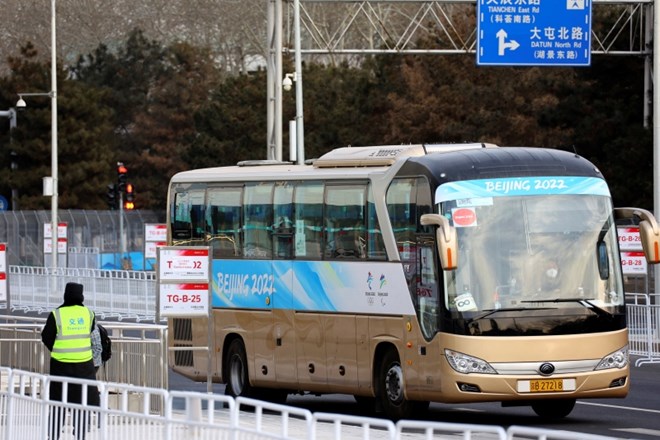 Če bo med igrami v prometno nesrečo vpleteno vozilo z olimpijskimi udeleženci, domačinom v Pekingu odsvetujejo pomoč.