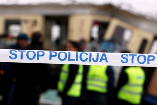 Kriminalisti Policijske uprave Nova Gorica še vedno preiskujejo umor 26-letnega slovenskega državljana, včeraj pa so bili...