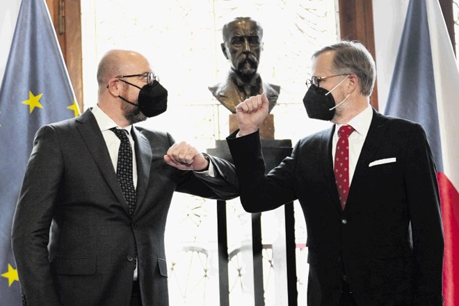 Na dan, ko je češko vlado potrdil parlament, je premier Fiala gostil predsednika evropske komisije Michela. Češka bo v drugi...