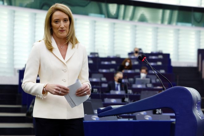 Roberta Metsola iz vrst Evropske ljudske stranke (EPP) je bila danes v Strasbourgu izvoljena za novo predsednico Evropskega...
