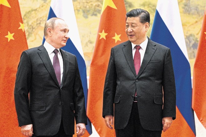 Kitajski predsednik  Xi Jinping je ruskemu predsedniku Vladimirju Putinu obljubil podporo pri  zahtevah, da se Nato ne sme...