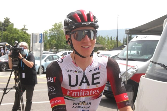 Slovenski kolesar Tadej Pogačar (UAE Team Emirates) je ubranil skupno zmago na dirki od Tirenskega do Jadranskega morja.