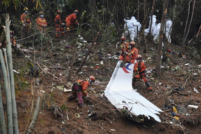 Kitajska: Letalska nesreča bi lahko bila namerno povzročena
