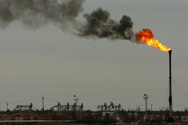 Opec+ v večjo krepitev črpanja nafte od pričakovanj