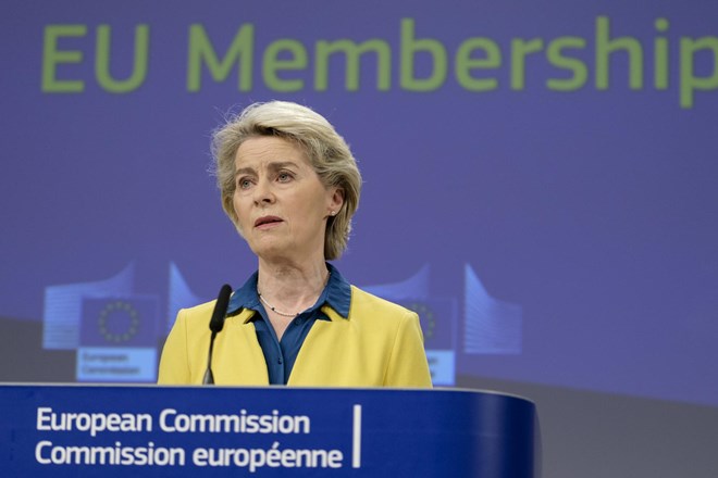 Evropska komisija posadila Ukrajino na hitri tir