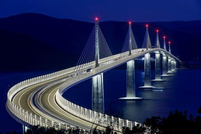Nič ni brez mostov. In brez Bosne