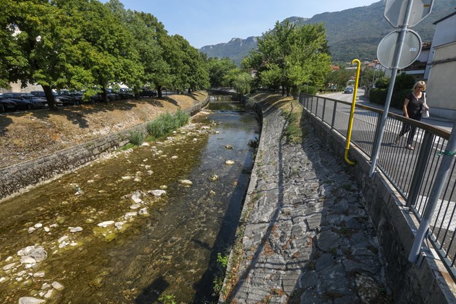 V slovenski Istri spet dovoljeno uporabljati vodo za nenujne namene