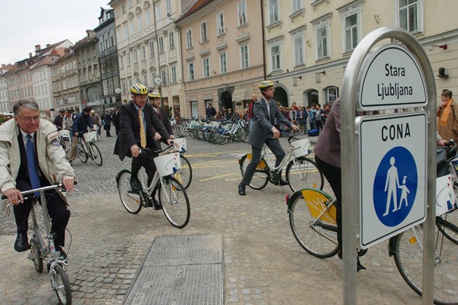 Od danes prepoved motornih vozil v ljubljanski peš coni