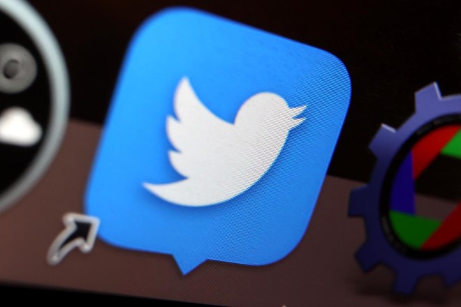 Na Twitterju ob novem sistemu preverjanja identitete val lažnih računov
