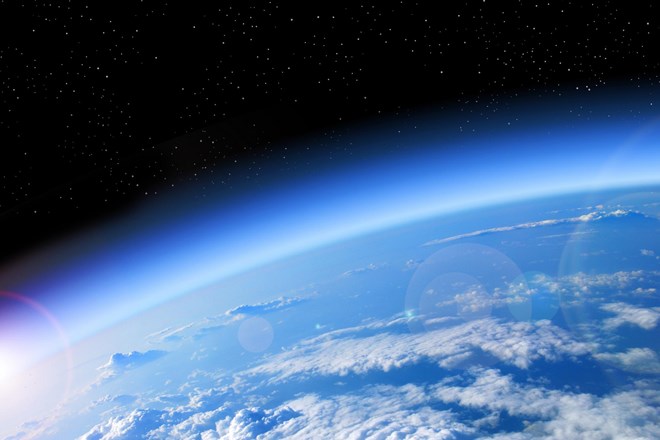 Ozonska plast bi lahko v nekaj desetletjih popolnoma okrevala