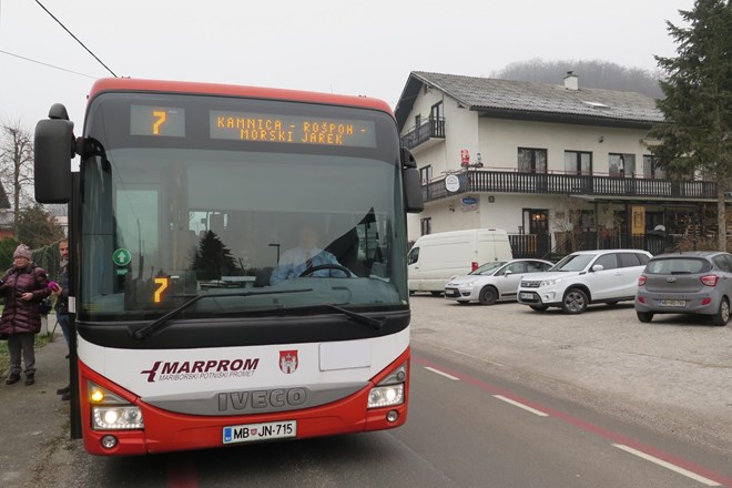 Ukrajinci v Mariboru ostali brez brezplačnega mestnega avtobusa