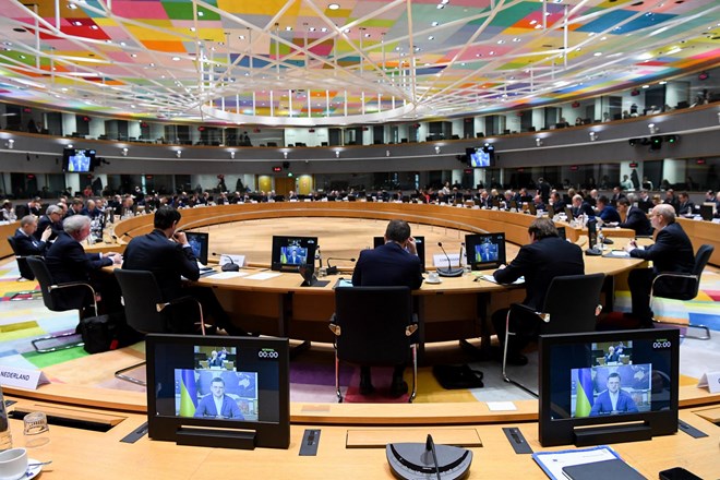 Bruselj od Ukrajine pričakuje nadaljnja prizadevanja v boju proti korupciji