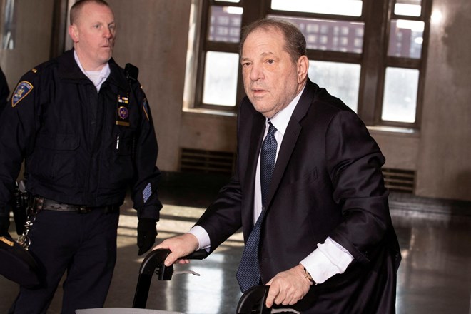 Losangeleški tožilci ne bodo zahtevali novega sojenja Harveyju Weinsteinu