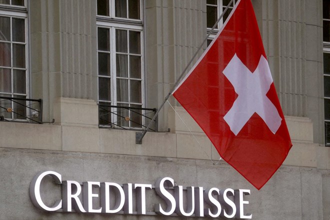 Credit Suisse pod velikim pritiskom trga