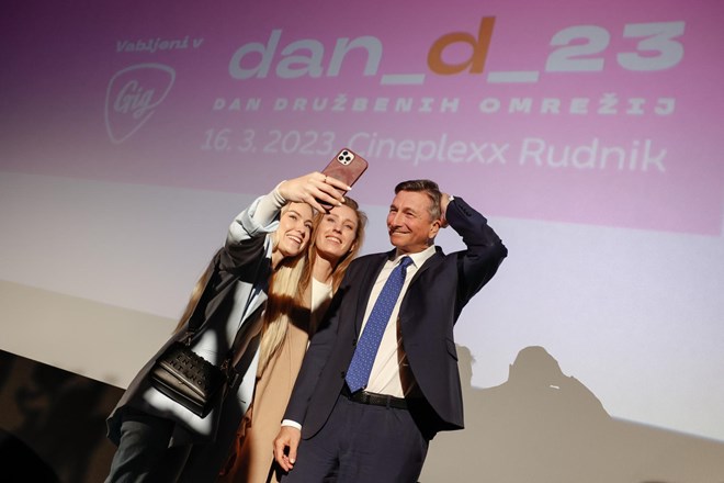 Pahor na letošnjem dnevu družbenih omrežij poudarja njihov pomen za politično komunikacijo