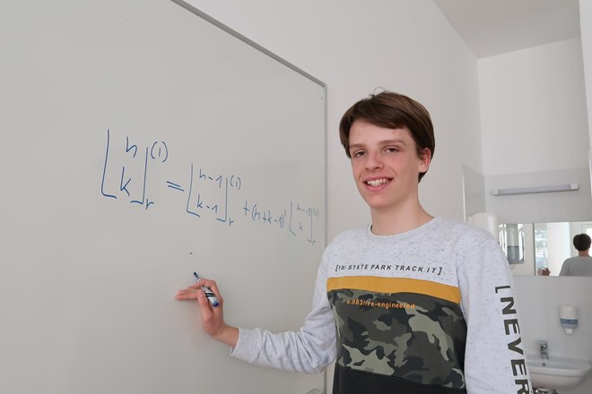 Nedeljski dnevnik: Mladi matematični genij