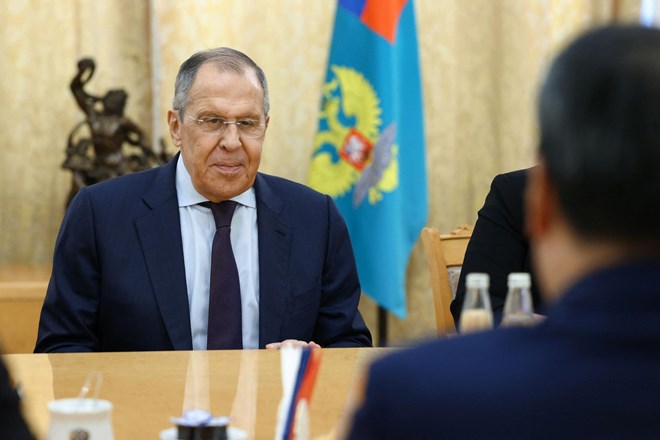 Lavrov: Obstajajo resne ovire za nadaljevanje mirovnih pogovorov s Kijevom