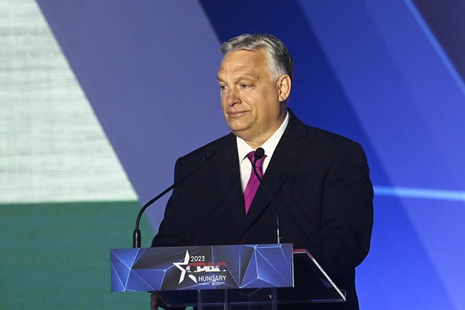 Evropski poslanci zadržani do tega, da bi Madžarska predsedovala EU