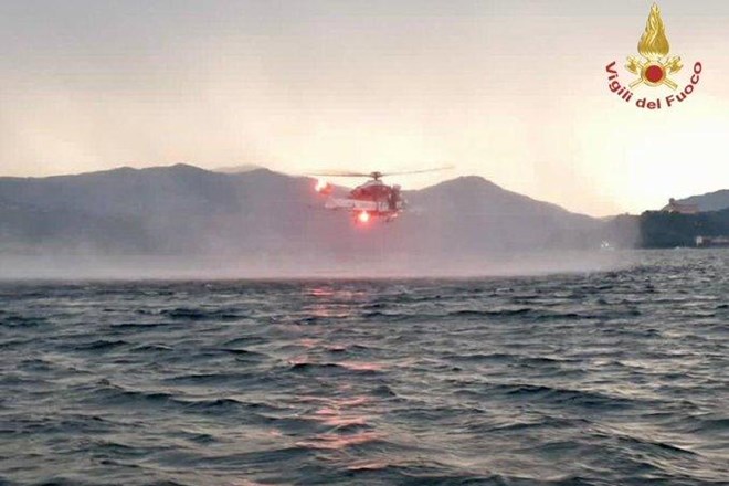 Na v Sloveniji registrirani ponesrečeni ladji na jezeru Maggiore večina potnikov tajnih agentov