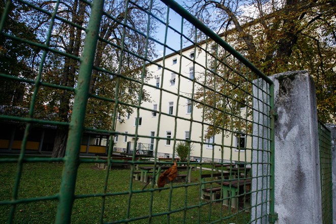 Ministrstvo odredilo sistemski nadzor ljubljanske psihiatrične klinike