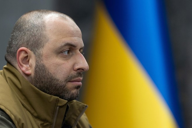 Ukrajinski obrambni minister parlamentu podal odstopno izjavo