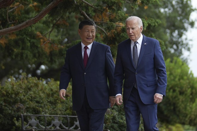 ZDA – Kitajska: Zmanjševanje trenj v najpomembnejših odnosih na svetu