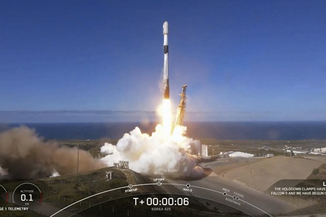 Južna Koreja s pomočjo ameriškega podjetja SpaceX izstrelila svoj prvi vohunski satelit