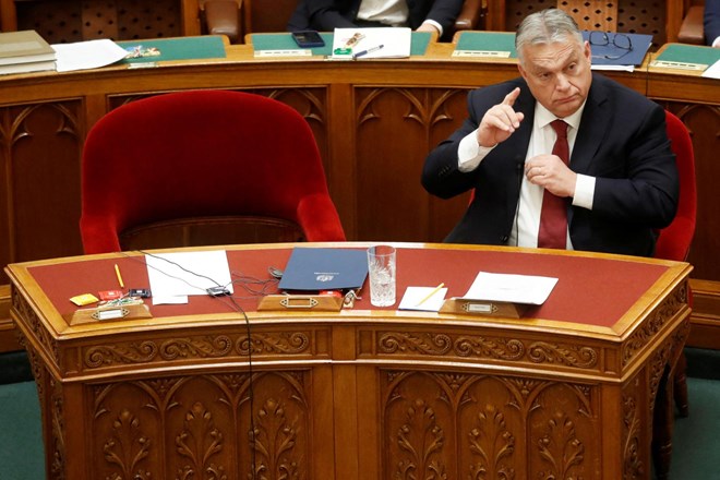 Orban kot Putinov trojanski konj drži Evropsko unijo v šahu