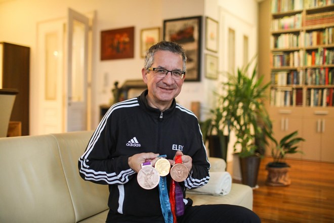 (Nedeljski dnevnik) Rajmond Debevec, dobitnik treh olimpijskih kolajn: Še vedno trenira vsaj toliko kot mladi