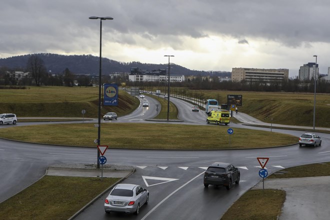 Ob zapori Dunajske ceste: Premalo cest ali slaba prometna politika?