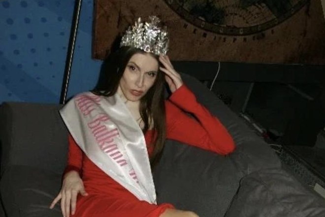 Miss Balkana Ivana Mitrović šokirana,
da je osem krat pet enako štirideset