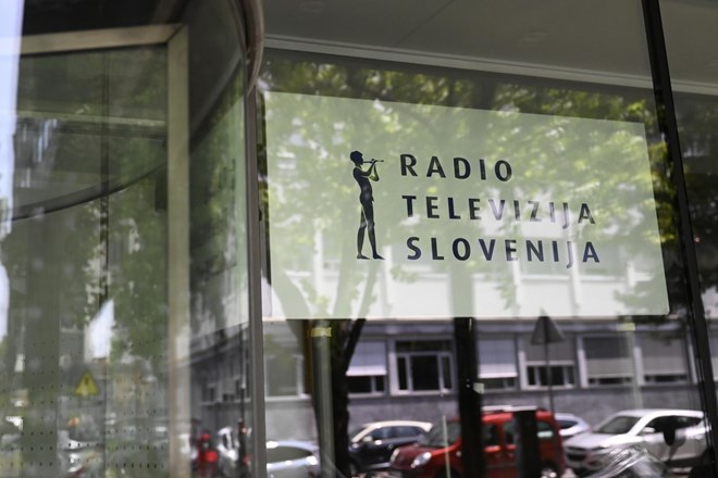 Nedeljski dnevnik: Kam si namenjena, RTV Slovenija?