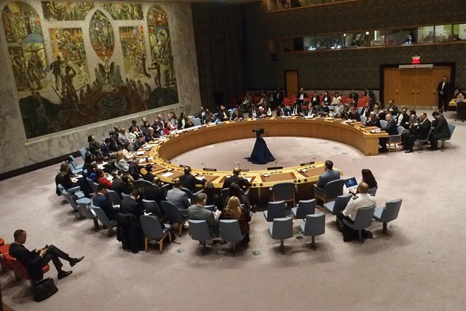 V Varnostnem svetu ZN po iranskem napadu na Izrael pozivi k zadržanosti vseh strani na Bližnjem vzhodu