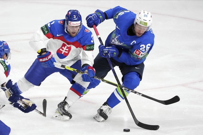 Slovenski hokejisti že napredovali med elito za sezono 2025 