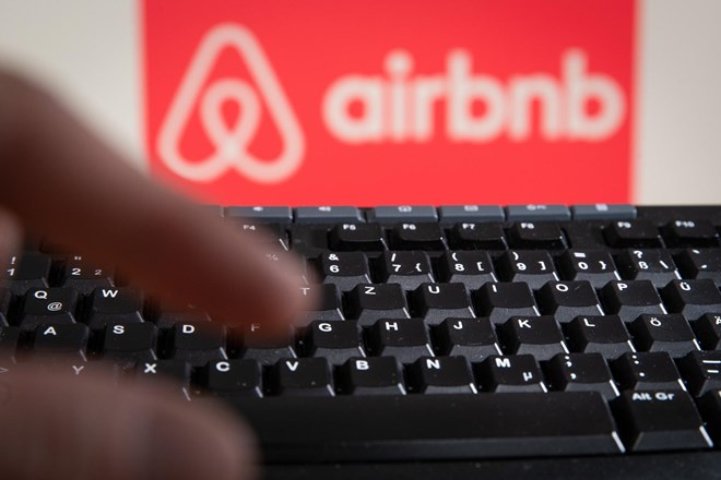 Omejevanje Airbnb: Han škarje in platno prepustil županom
