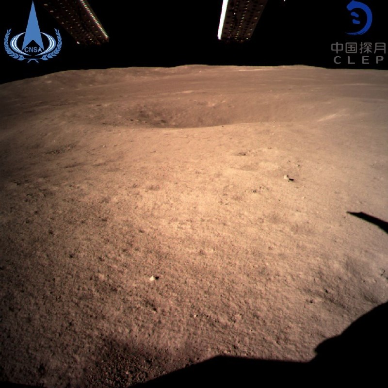 Kitajska sonda uspešno pristala na temni strani Lune