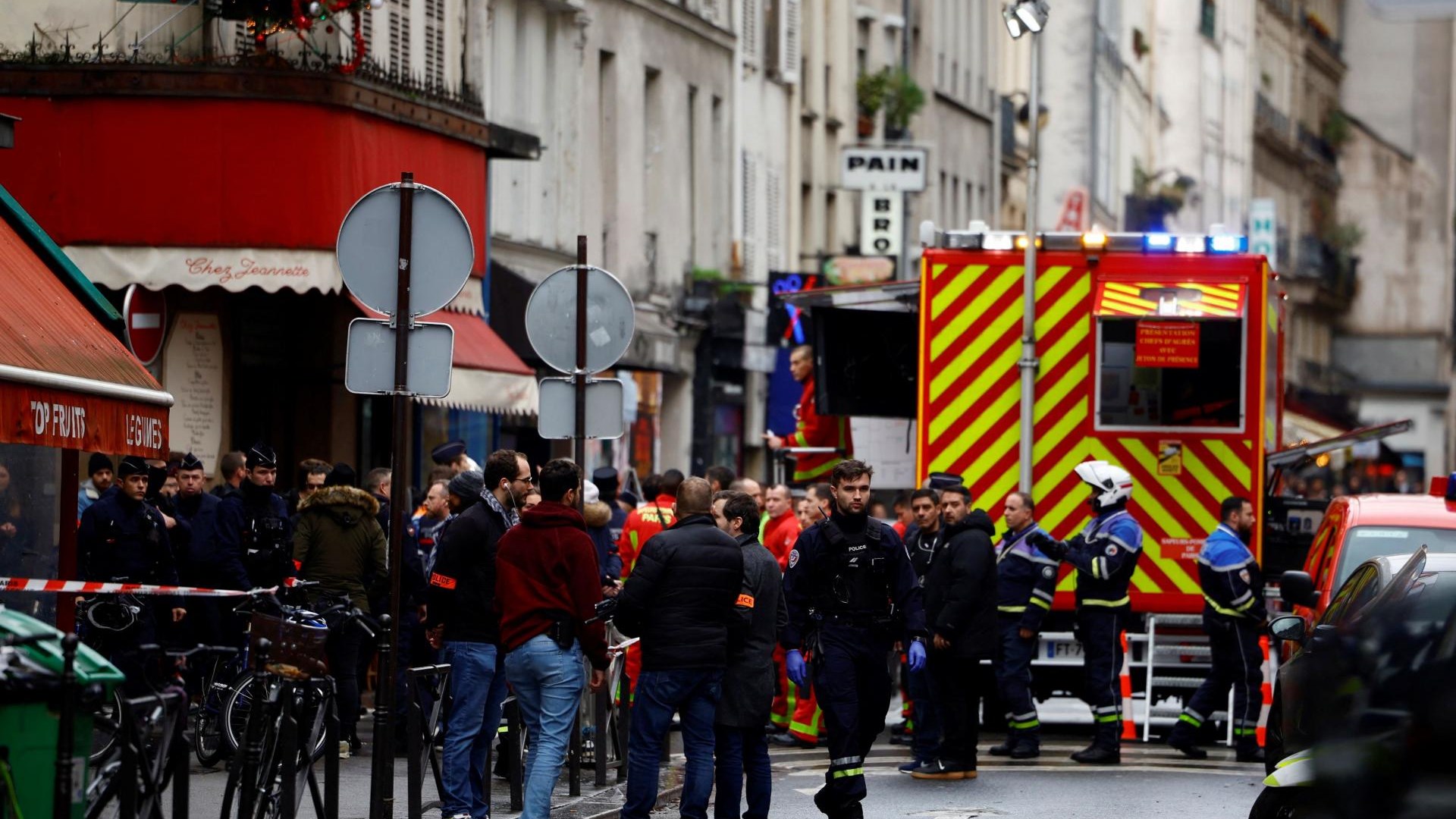 Trois morts, plusieurs blessés dans une fusillade dans le centre de Paris