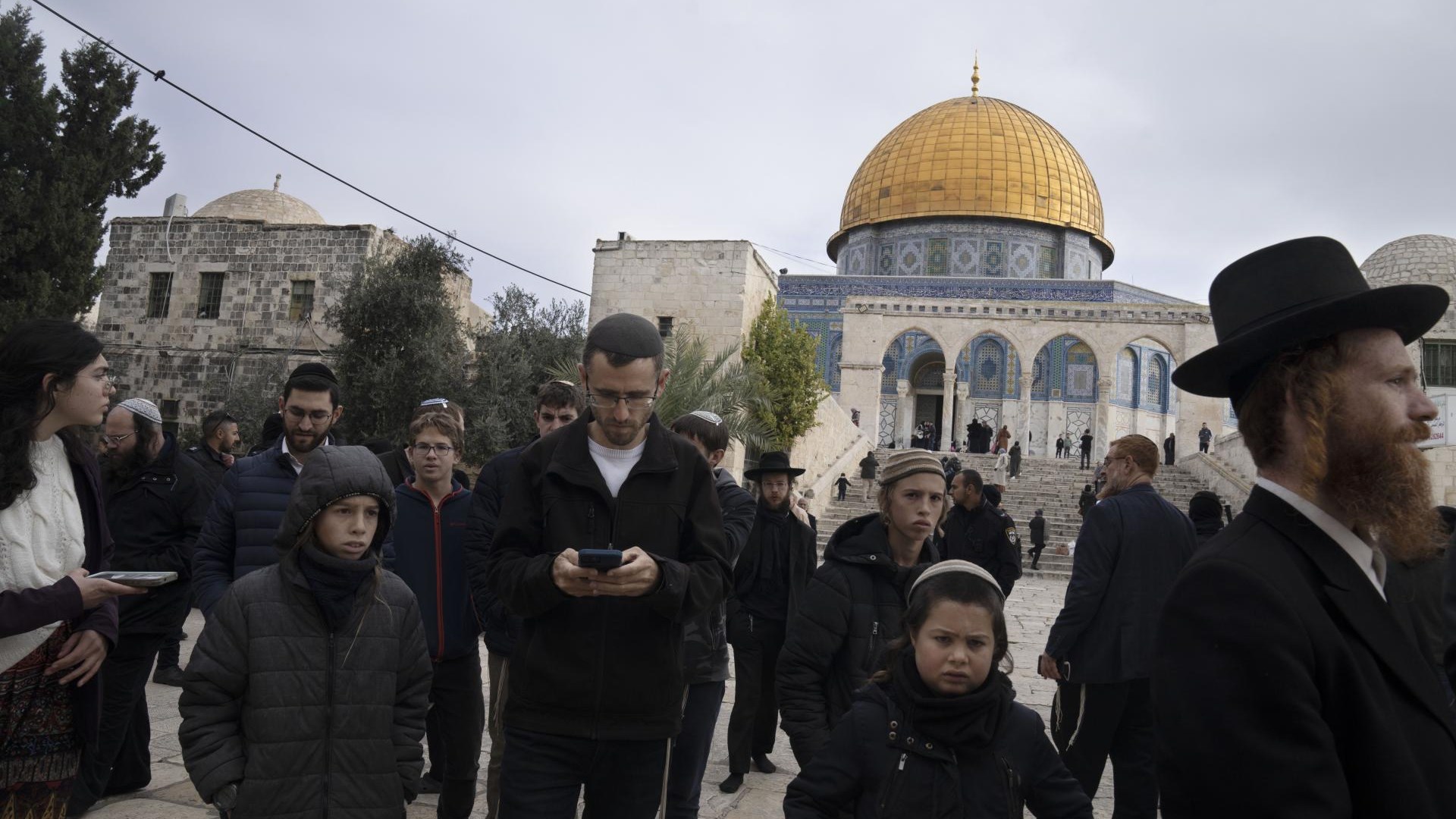 Le ministre extrémiste israélien Ben-Gvir a visité la mosquée Al-Aqsa malgré les avertissements