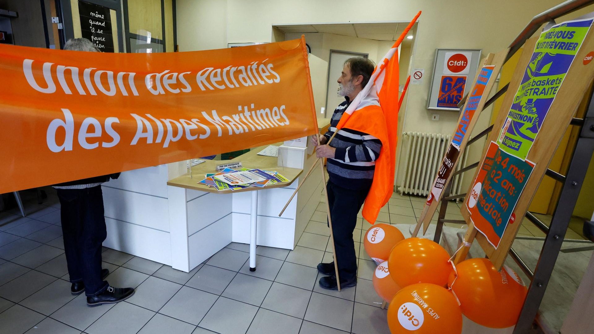 Grèves et manifestations de masse contre la réforme des retraites en France