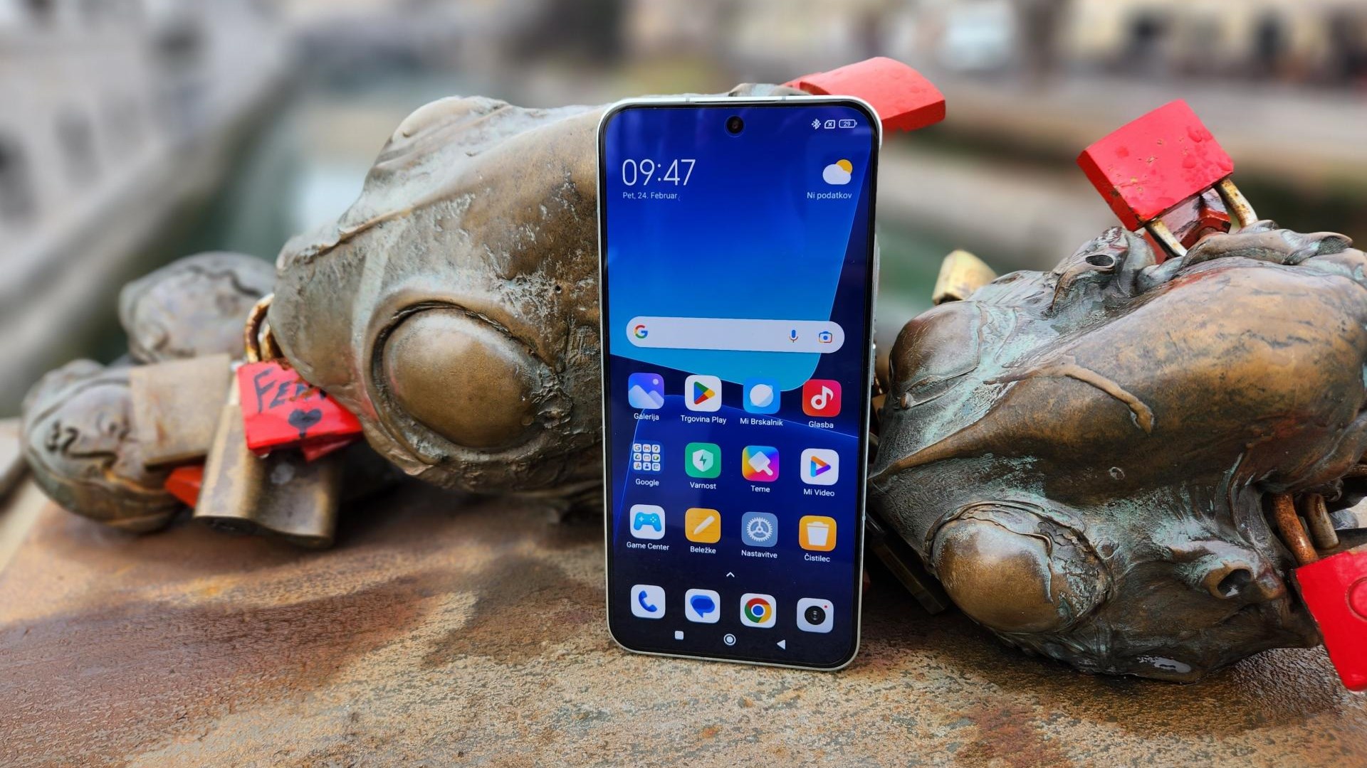 Xiaomi 13: O design é semelhante ao do iPhone, mas o preço é semelhante ao do Galaxy S23+