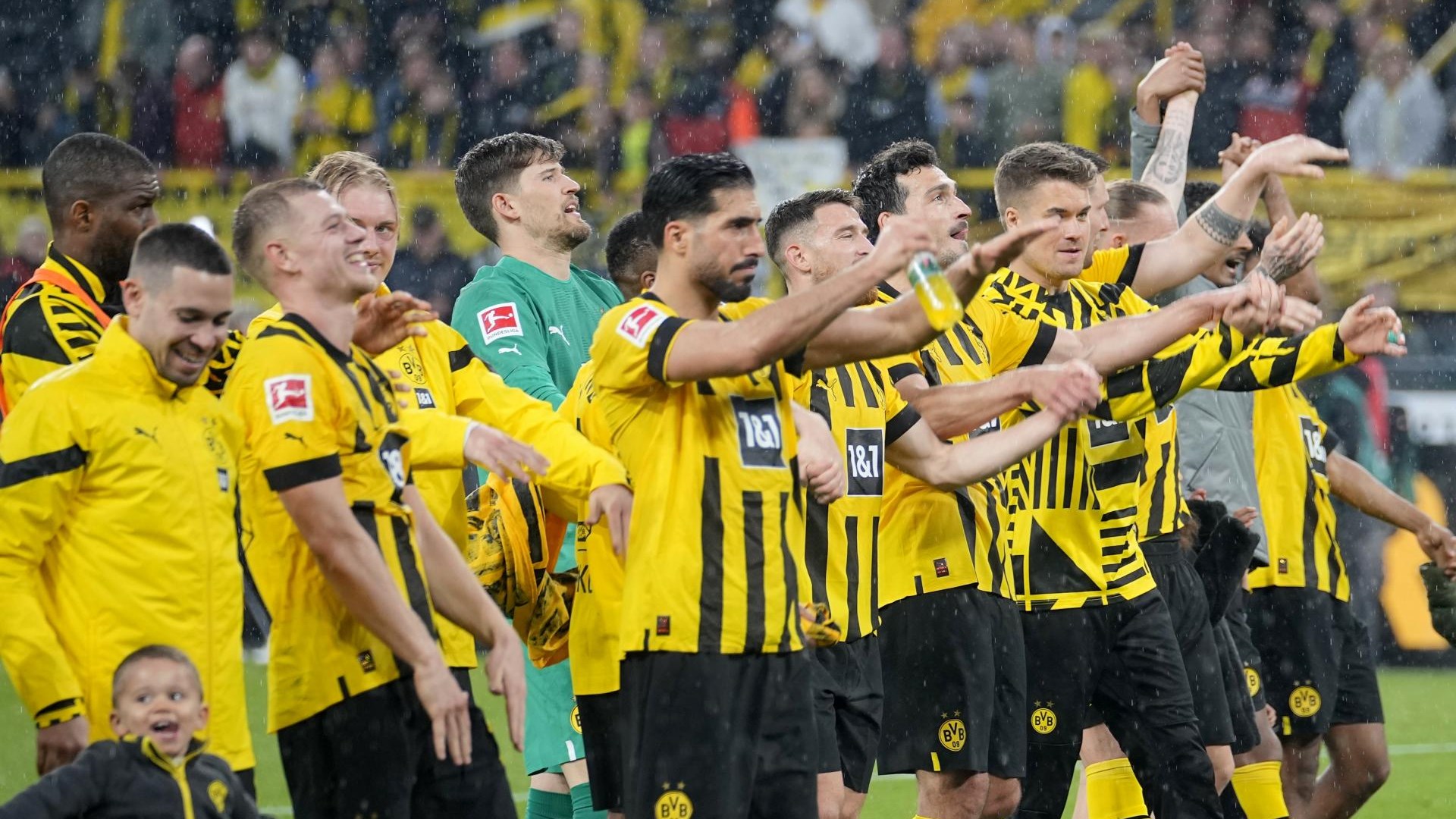 Dortmund sprang an die Spitze der Bundesliga, die Fortsetzung der Krise beim FC Bayern