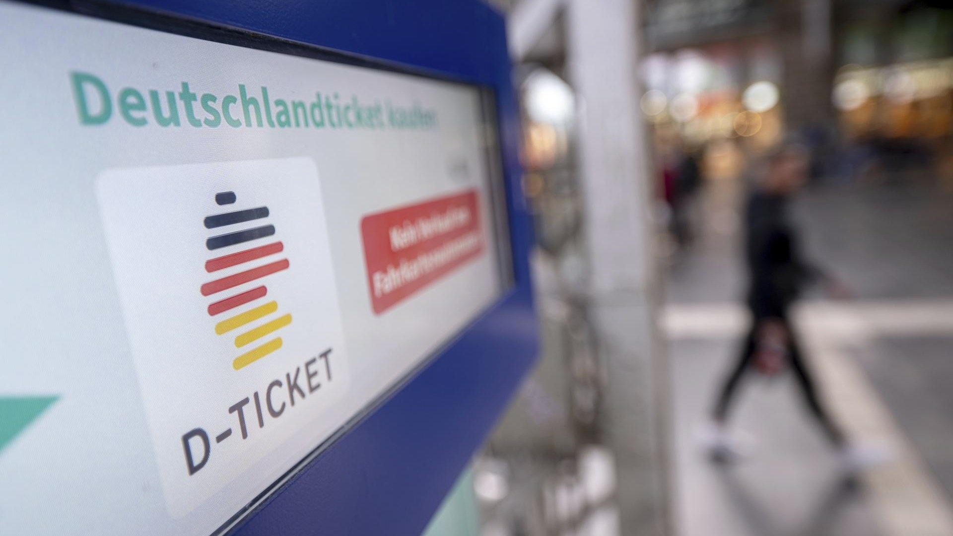 Deutschland führte eine Einzelfahrkarte für den öffentlichen Nahverkehr ein