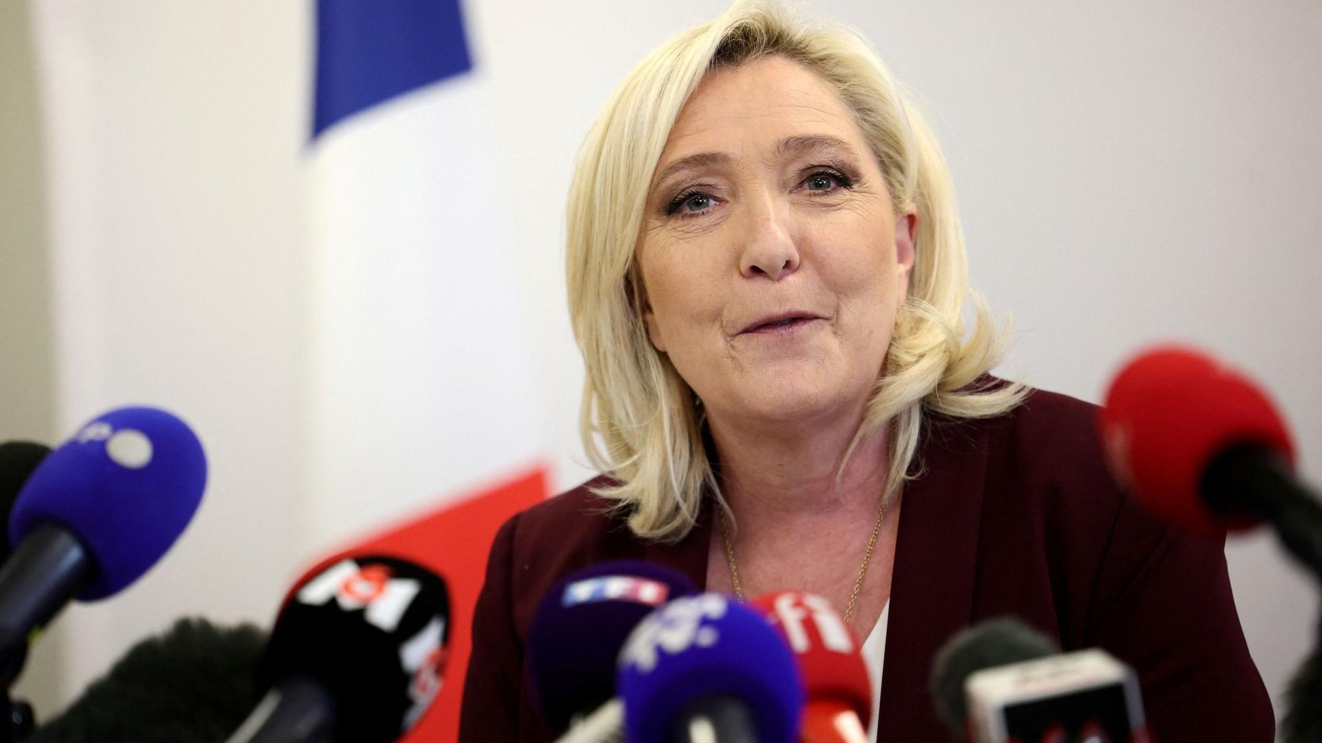 Marine Le Pen se je branila pred očitki o finančnih povezavah z Rusijo