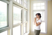Energetsko učinkovita  zasteklitev sledi razvoju oken