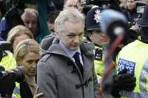 Julian Assange se boji smrtne kazni, ki bi ga lahko čakala v primeru izročitve ZDA