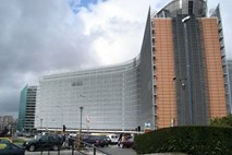 Bruselj začel posvet o uveljavljanju pravic intelektualne lastnine