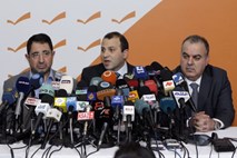 Zaradi odstopa ministrov iz vrst Hezbolaha danes razpadla libanonska vlada