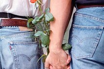 V Makedoniji želijo z ustavo prepovedati istospolne poroke