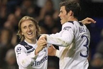 Real Madrid ponuja 120 milijonov evrov za Tottenhamovo navezo Modrić-Bale